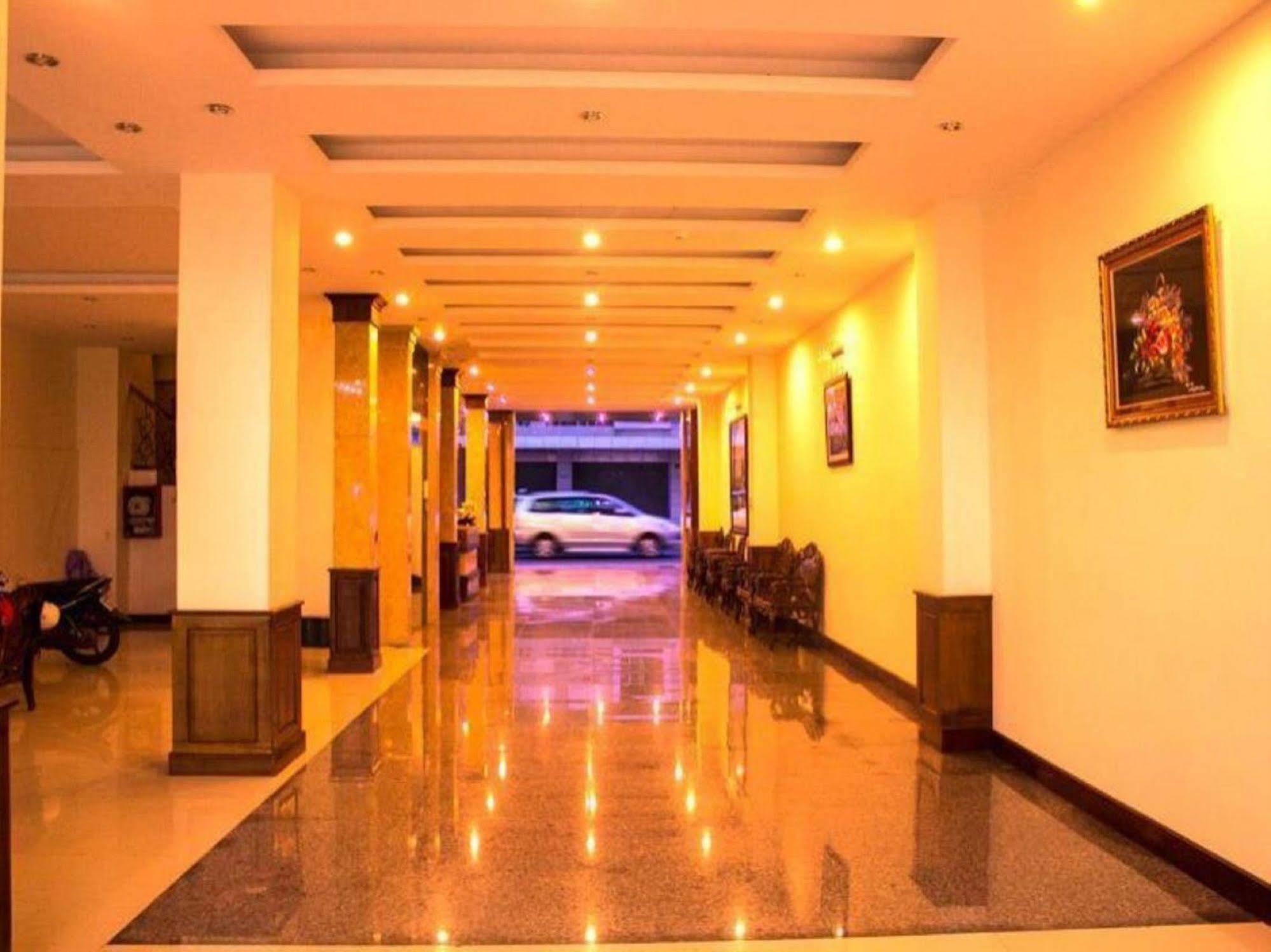Sen Vang Hotel Далат Екстер'єр фото